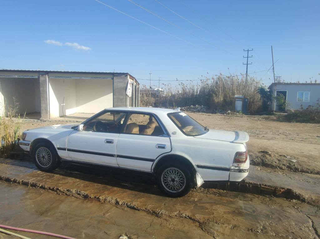 شيزر مسطره موديل 93
مكفوله من النقل والكص والعيب الشرعي
مكينه وكير ونجي مكفولات
حداديه جديده
تخم تاير جديد
باتري جديد
كهربائيات كله شغاله
ترايك للبصره
سياره جاهزه من كلشي
السعر ٣٣ وبيه مجال للشراي يدلل
العنوان الناصريه قضاء الغراف *********** ناصرية, ذي قار
