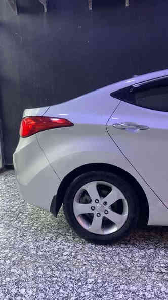 هونداي اڤانتي 
موديل 2012 
رقم بصره حره شرط التحويل
السياره مابيها نقص برغي
كير مكينه تبريد حداده تخم تاير مكفول
بيها 3 قطع صبغ بدون دواخل وبدون ايرباك
السياره كلش جاهزه ومرتبه 
تاخذها ماتصرف عليها دينار
كشنات جلد تدفئه وتبريد 
اشاير بالمري
السعر 100 وبيها مجال بسيط 
*********** Singapore
