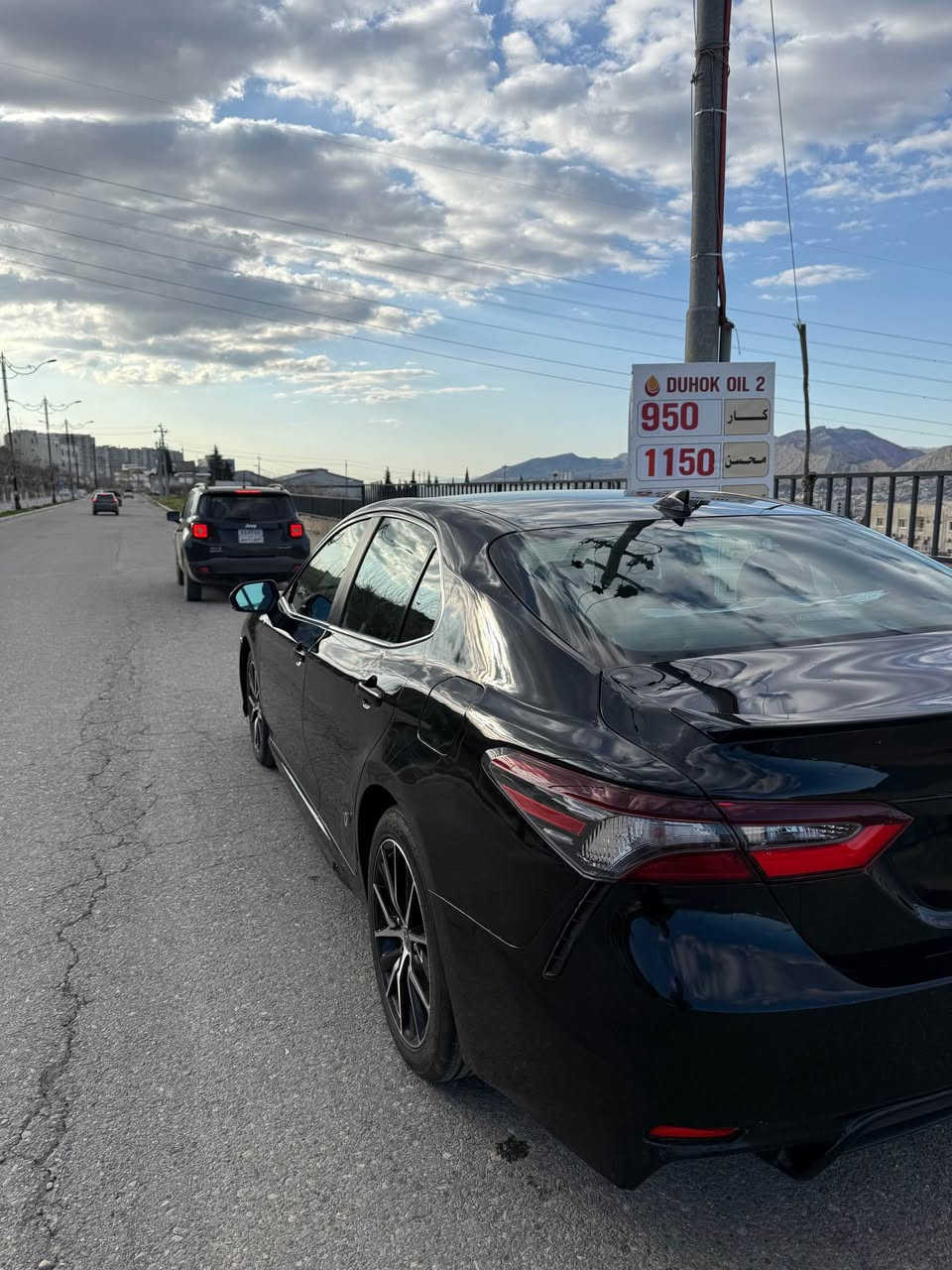 كامري 2024 مواصفات  SE  تترقم شمالي للبيع السعر 180 ورقة او مجال السياره بيها جاملغ او بونيد صبغ + شبر جاملغ الخلفي شرط الترقم للشراء واتس اب *********** دهوك, العراق
