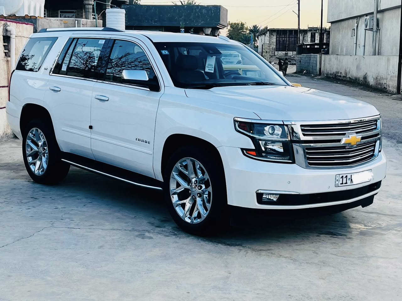 السلام عليكم للبيع
تاهو 2018 خليجي بريمير  كفالة من صبغ والتبديل   
ماشية 90 ميل  
فول مواصفات
؛مواصفات ( فتحة )
داتاشو 
بصمة انارة ترحيب 
مكينة 5300 V8
قاصة +شاشه 
ثلاجة جكمجة 
كامرا خلفية HD +حساسات امامي خلفي 
رادار -مانع اصطدام-تنبه مغادرة المسار 
مري قلاب ويا البك +مري شفط 
خزن ميموري 
ستيرن كهرباء +تدفئة
كشنات  جلد كهرباء+تدفئة تبريد 
كشنات خلفيه كهرباء
كشن هزاز 
شحن واير لس 
جنطة كهرباء
ويل كب بلاد  

مكان السيارة بغداد الرصافة 
استفسار اكثر الاتصال 
***********
