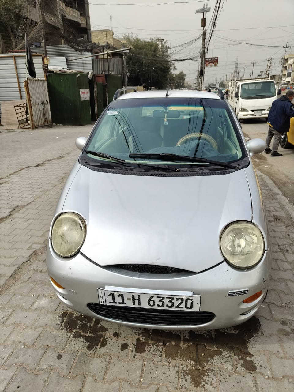 السلام عليكم كيوكيو للبيع 2009 كبر ومحرك مكفولات بيها صبغ احزام السعر 30ورقه وبيها مجال العنوان بغداد حى اور ***********
