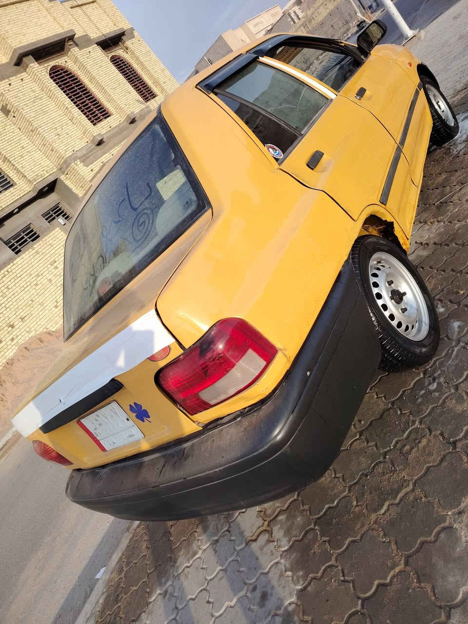 سلام عليكم سايبه مديل 15 البيع مكفوله مكاني بصره زبير سعر 27وبيه مجال رقمي واساب *********** وماسنجر مفتوح سياره ما معمره بلديه
