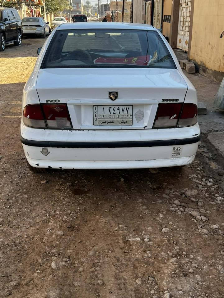 اسلام عليكم سمند 2011 بيه صبغ جاملغ وبنيد بدون دواخل والبنيد بس اكلير كير فرنسي مكينه خير من الله تبريد شغال السياره بدون اخياس السعر 40 وبيه مجال ***********
