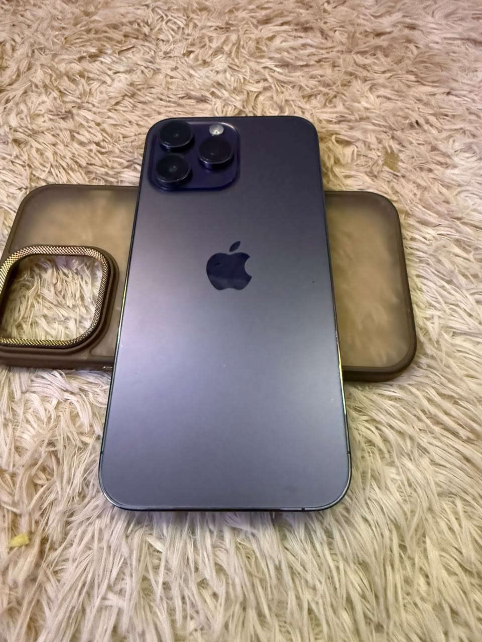 السلام عليكم جهاز ايفون 14 برو ماكس اصلي الشرق الاوسط الجهاز كلش نظيف امانت الله 
البطاريه 91 
السعر ب570 الف قفله 
ملاحظه مبدل شاشه اصليه كلش خوش نوعيه ثلاث خيارات فقط 
مكاني كاظميه بيع او مراوس ب16 فقط 
***********
