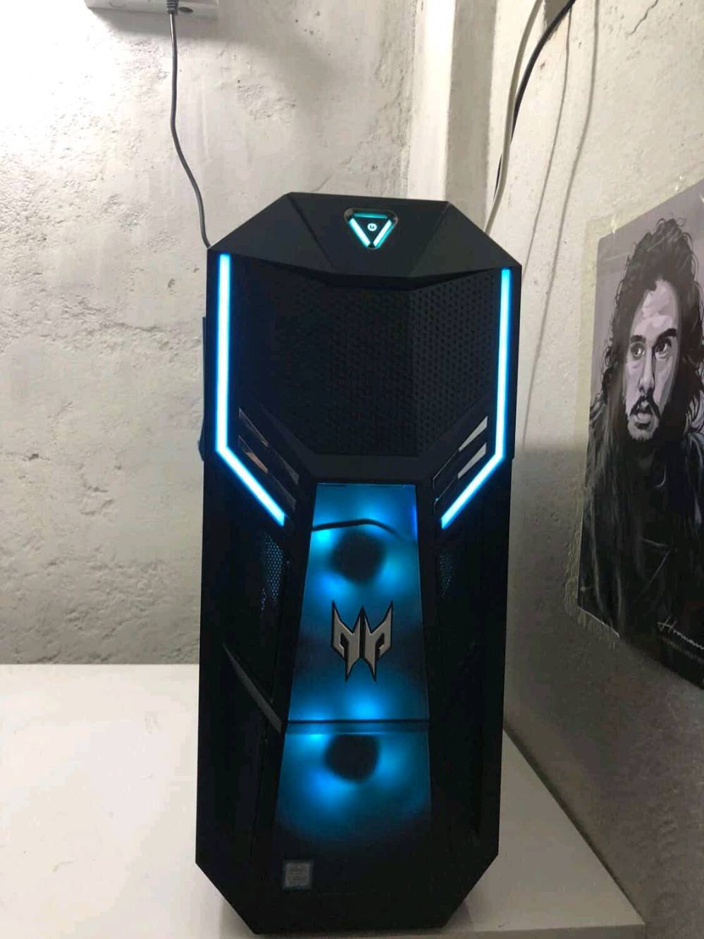 حاسبه خرافيه للالعاب القويه والمونتاج  لان المعالج i7 حتى مو i5 

معالج : i7-9700k
الكرت : rtx 2080 8g 
رامات : 2666 8×2 ddr4 
البورد : Predator PO5-6O5s
التحزين : TOSHIBA - 1TB
NVMe m.2 512gb
الكيس ٣ مراوح 
الكيس : PREDATOR ORION 5OOO 

مثل ما تشوفون بالصورة الكيس خرافي
كل هاي التجميعه الخرافيه للشراي 
800 الف وبيها مجال للطيبين

مكاني بغداد الدوره حي المعلمين 
7768726469