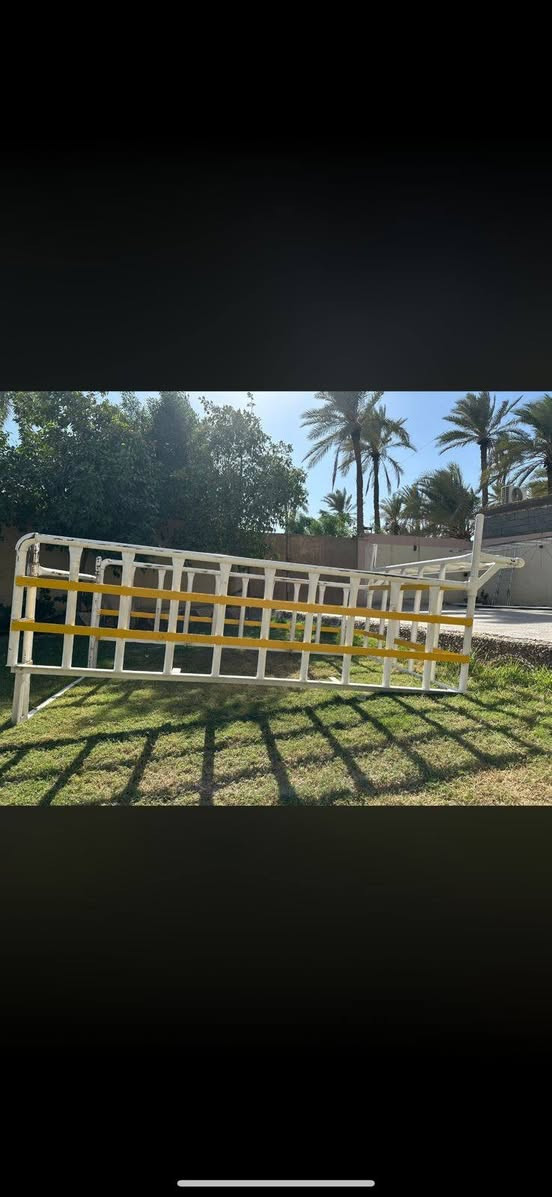 للبيع محجر نثيه ‏‪0771 307 7355‬‏. 500بي مجال
