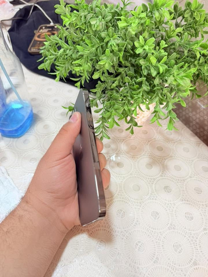 13 بروماكس لون اسود
ذاكره 256
بطاريه 87 بلادي
 شرق اوسط الجهاز نضيف وبحاله الوكاله وتر بروف
السعر 750 الف
مكاني نجف حي المهندسين
تواصل: *********** اتصال او واتساب غير متواجد علفيس
