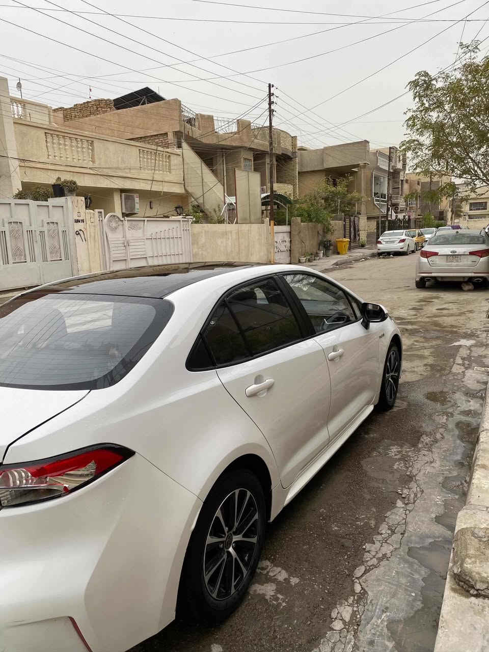 السلام عليكم كورلا شكل الامريكي
(هايبرد)
ماشيه 50الف

السعر ((((((((((138))))))))))🖤

السياره بيه ملاحضات بصيطه ورصعات 
+اصبع واحد صبغ على كد شخط 

المواصفات معروفه 
كشنات جلد✅
فتحه سقف✅
كشن كهرباء✅
توقف ذاتي✅
حساسات جانبيه✅
Evمود✅
وبقيه المواصفات المعروفه

السعر 138وبيه شي بصيط واني خادم
***********
