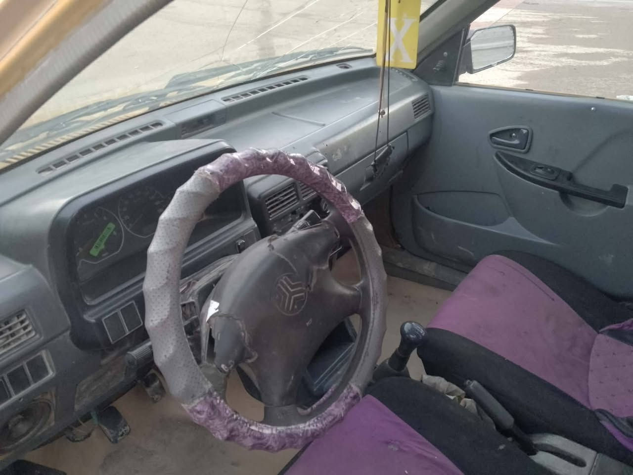 سلام عليكم سايبا موديل 2009 لبيع محرك وكير مكفولات شواصي وضع شركه ابلاديه مكفوله صدر امامي خلفي جديد حداديه باتري جديد تاير تخم جديد كهربائيات كلها شغاله تبريد ثلج شغال كشرها حلو مابيها اي اخياس نقص باور استيرن فقط رقم بغداد الماني سنويه ورقيه سياره بدون تحويل اكفلك سرقه وعشرين  رقم صاحب سياره *********** مكان سياره بغداد دولعي شارع الحسابات سعر 11 ورقه
