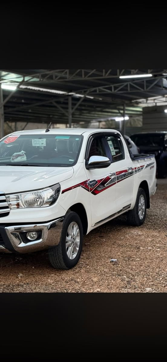 تويوتا هايلوكس 
موديل ٢٠٢٣ 
رقم بغداد شبه المميز
مواصفات ساز  
كير اوتماتيك 
تحكم ستيرن 
شاشه 
كامرا 
عداد المسافه. ٣٦ الف 
السياره بيه تعديل بارد اقل الشبر باب الخلفي والباقي مكفول 
السعر 280 
العنوان بغداد الشعلة 
للاستفسار الاتصال على الرقم التالي 
***********
