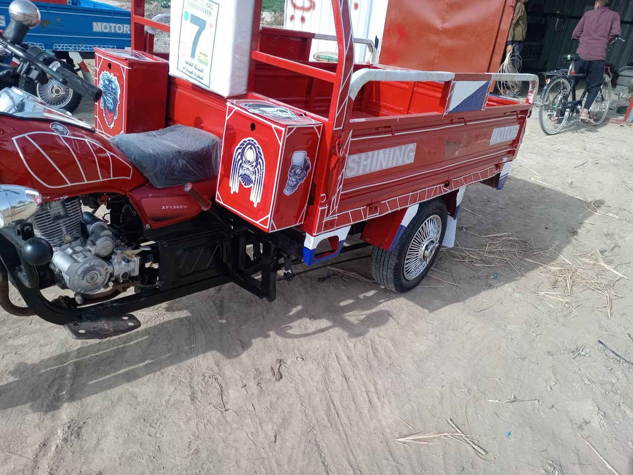 سلام عليكم ستوته لبيع موديل 16مكينه 17 اوراق اصولي شاصي مكفول ستوته خير من الله جاهزه من كلشي مصبوغه جماليه السعر 1300 وبيه مجال مكاني بابل الشوملي ***********
