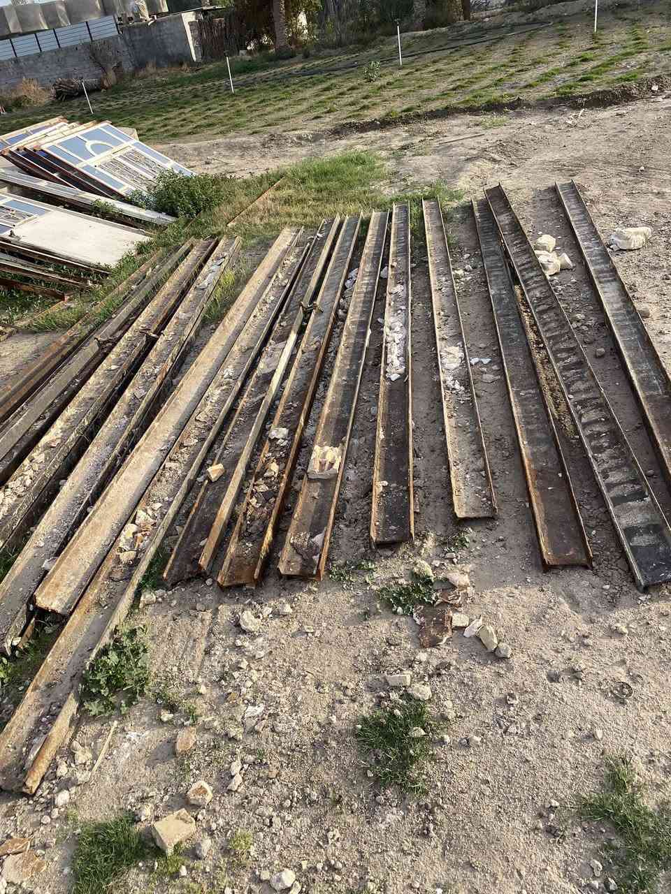 شيلمان عدد 17 على 4 ونص متر وعدد 12 ع3
ونص متر
شبابيك حديد سوكيات هوه والجام عدد 5 متر ونص X متر ونص
ابواب حديد سوكيات واحد طلاكَه وربط والثاني متر
زاويه عدد 9
ابواب حديد عدد 2
ابيع شلع شي يشيل شي ما ابيع مفرد
السعر مليون و300
مكاني بابل مشروع المسيب


**إذا كنت صاحب هذا الإعلان وتريد حذفه لأي سبب، رجاءا أرسل رسالة إلى الدعم الفني**