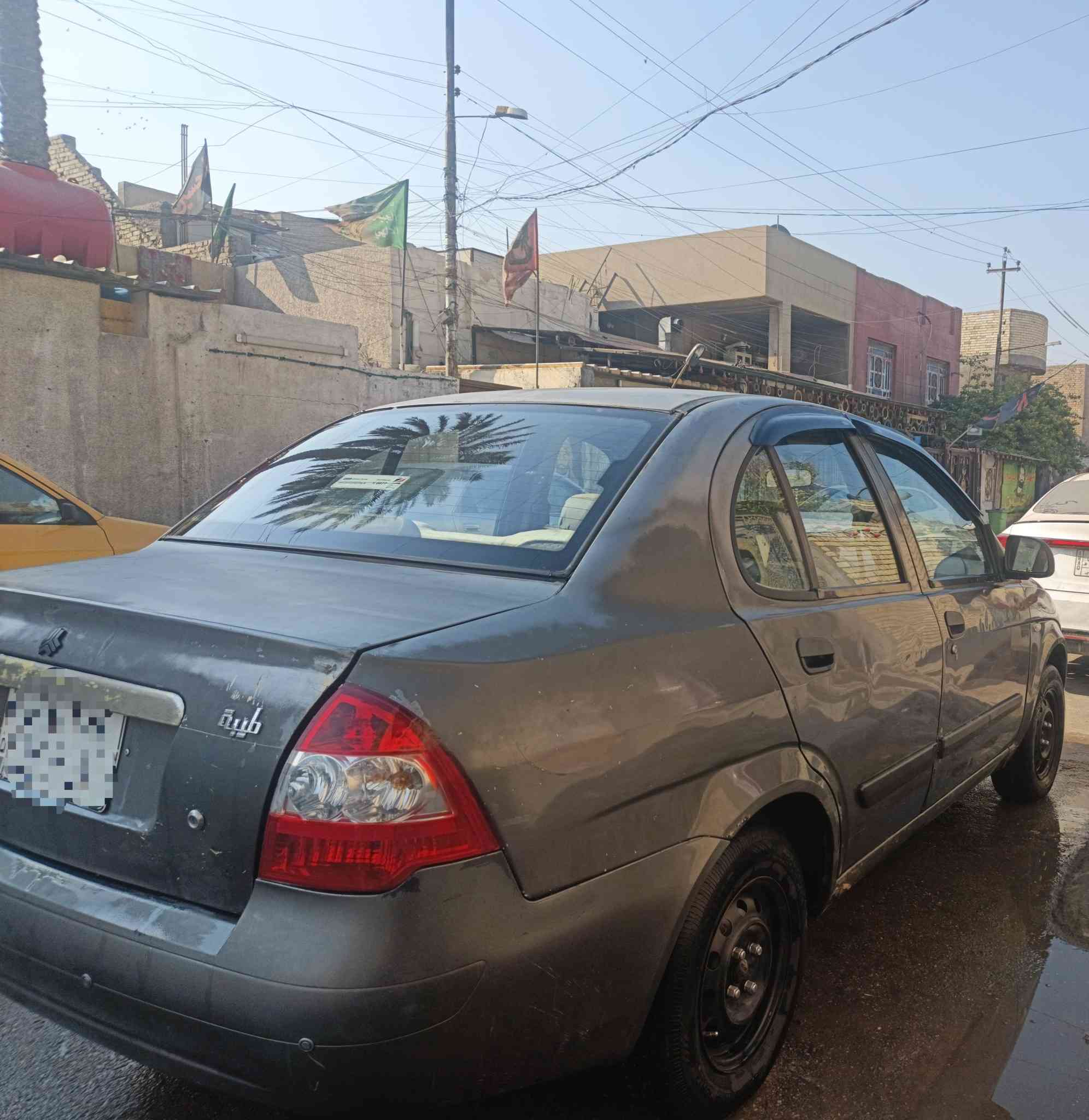 السلام عليكم تايبا موديل ٢٠١٢ خصوصي لون نفطي رقم بغداد ألماني مكفولة كير و مكينه وتبريد شغال دشمه كشنات وارضية جلد وشاشة وتخم تاير جديد سيارة جاهزة ماتذب عليها الف وترايك للبصرة العنوان بغداد _ مدينة الصدر  السعر 40$
رقم الهاتف ***********
