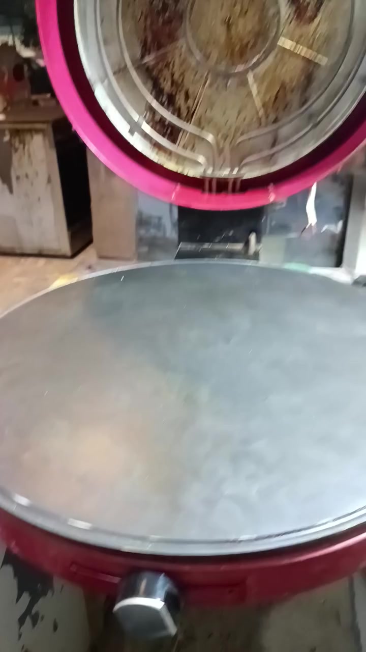 صيانة تنور كهربائي.. ورشة السلامي الحيرة حي النعمان قرب مولده علي رسول ***********
