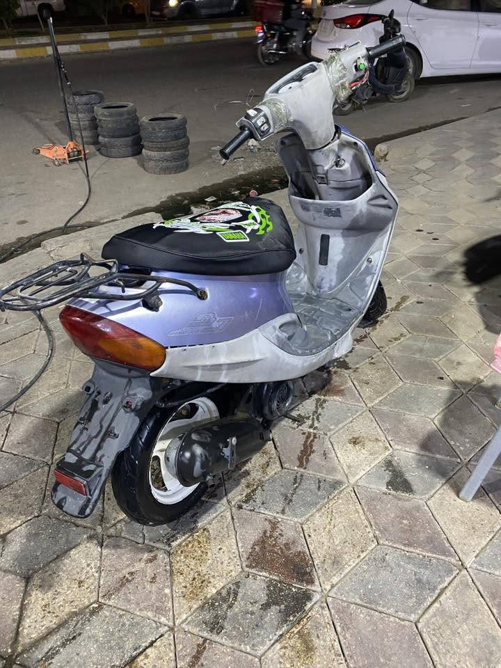 دراجه بيجي 9 ازروف دراجه مفتوحه وكلشي شغال بيها سلف هندر لايت اشير *********** سعر 325 وبيها مجال
