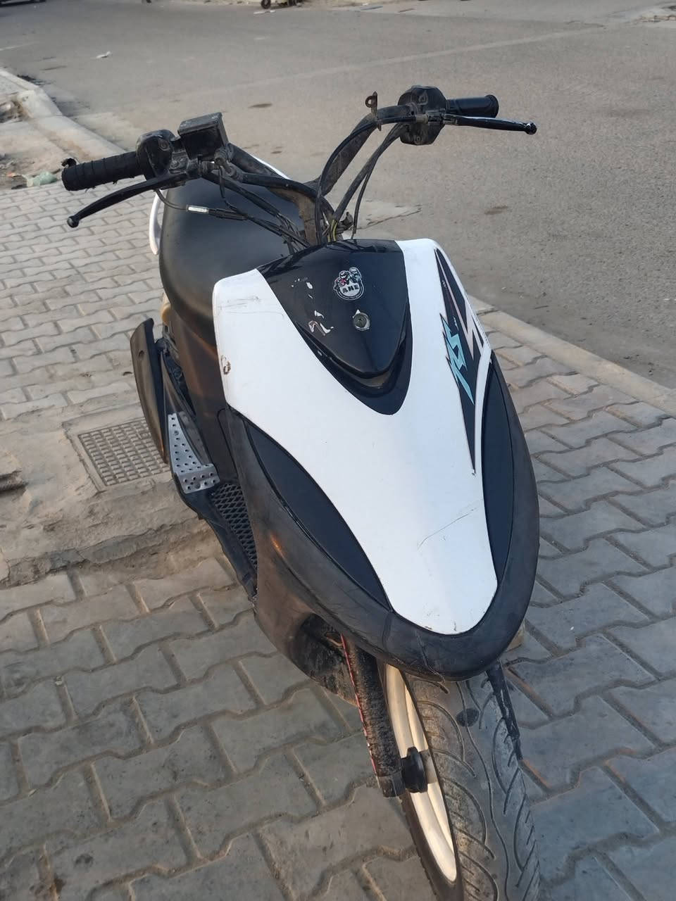 السلام عليكم درجة ماكس بلبيع كفرات كامله كهربائيات شغله نكره سلف مكان كربلاء سعر 650بي مجال رقم الهاتف ***********
