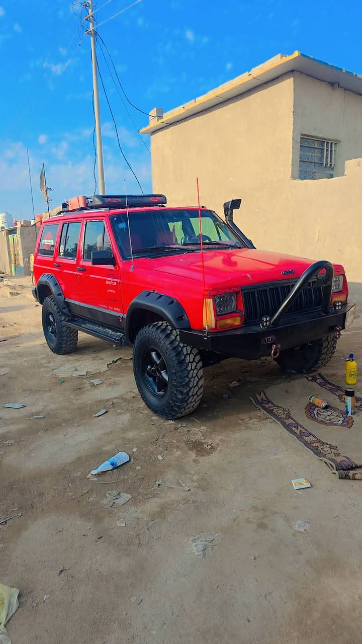 سلام عليكم جيب شاروكي 1996بلاد مكينه جديده دفع رباعي حداده جديده
تبريد شقال طخم تاير كير عادي رقم بقداد  شاشه دواخل جديده
الستفسار *********** السعر 55 بيه مجال
