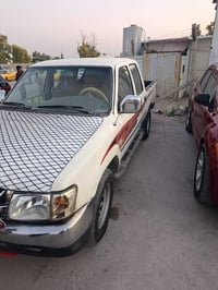 هايلكس • ٢٠٠٦ • محسن كير ومحرك