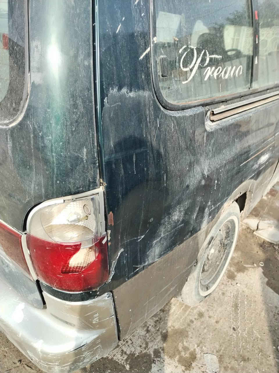 سلام عليكم بريجو ١٩٩٦ سياحي رقم بغداد سنويه ساقطه ٢٠٢٤ بااسم شرط التحويل وكالة اعتذر مكيه عالسحگ تخم تاير وتخم فلنجات ودسكات جدد الگير فقط النمرة الثاني نوبات تفلت اكسل جاهز الشاصي مال العبري بي تصليح تجي وتشوف بعينك مطلوبه غرامات تقريبا ٤٠٠ وهيئه ٣١٥ خطهه بياع باب معضم الطلب  ينزلن من السعر مكاني بغداد شهداء البياع رقمي *********** السعر المطلوب (٤٨) بيهه مجال
