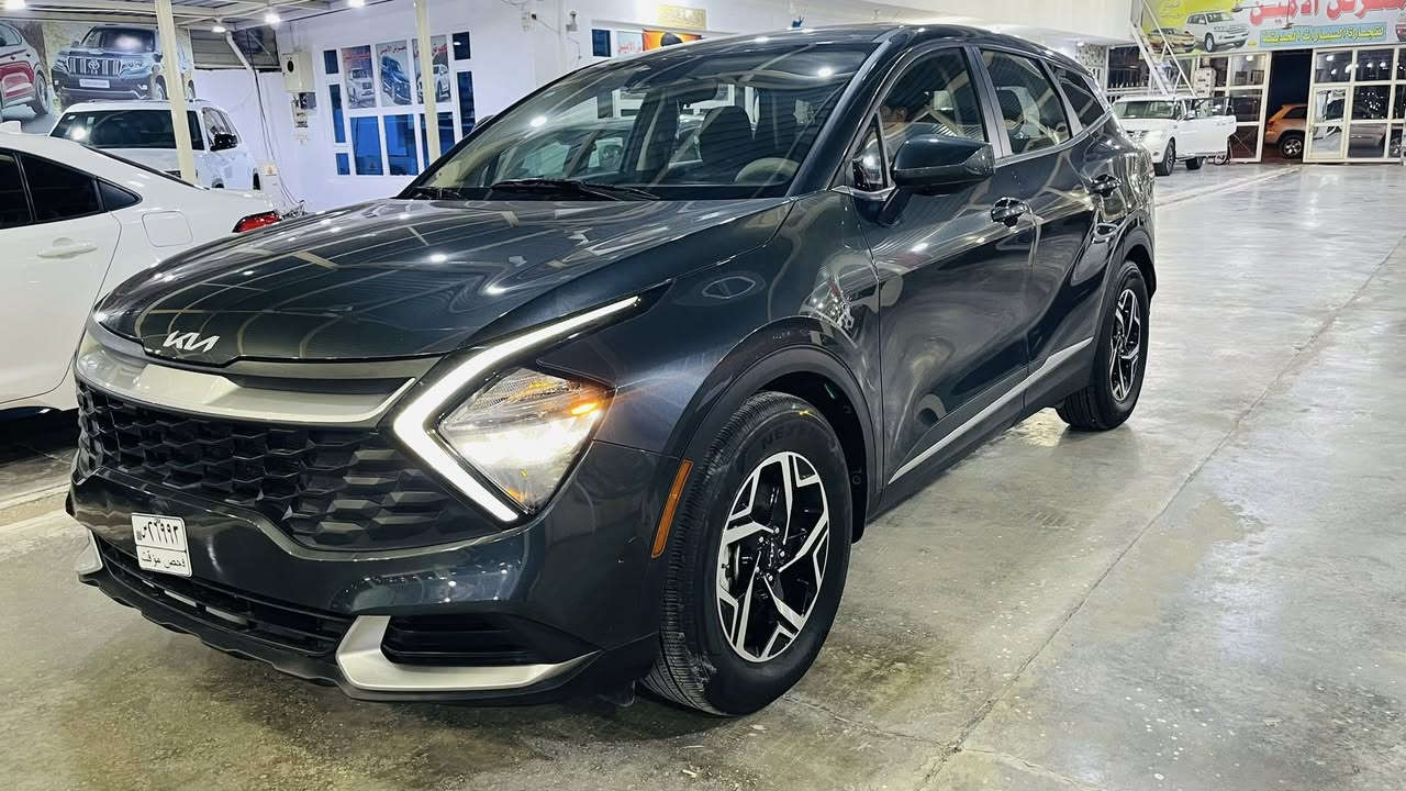 سبورتج
موديل 2024

بدون رقم رقم أي محافظة ￼

محرك 4   2400

حساسات أماميه وحساسات خلفية

لايت زينون  +LED

شاشة ديجيتال متصل كامل

دشبول شاشه

بريك بصمه

مكان واسط كوت

(‏ملاحظة سيارة مكفوله من صبغ )                    (حادث نسبة غرق) شغالة 100% سيارة جاهزة ￼￼￼

‏الاستفسار     ***********
