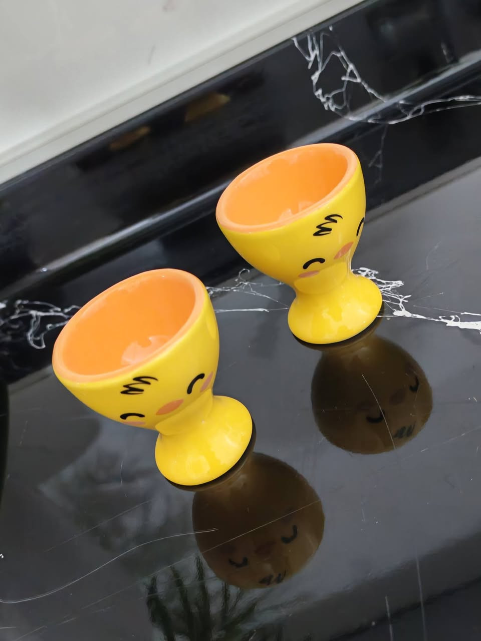 لأن العين تأكل قبل الفم، وفرنا لكِ تشكيلة من أطقم السفره التي تجمع بين الفخامة العصرية والجودة العالية.
تصاميم حصرية: نقوش مذهبة وألوان ملكية تناسب العزومات الكبيرة.
​جودة تدوم: بورسلان نقي مقاوم للخدش والكسر.
​تكامل مثالي: أطقم متكاملة تبدأ من صحون التقديم وصولاً إلى فناجين القهوة.
***********
