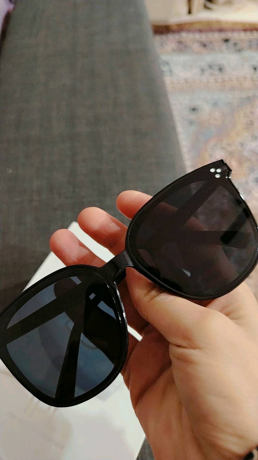 جهاز ليزر منزلي الله شاهد شتريته ب 100 الف مع كارت الضمان سبب بيع ما عندي مجال استخدمه 
عنوان/نهاية حي يور الغرير زراعية