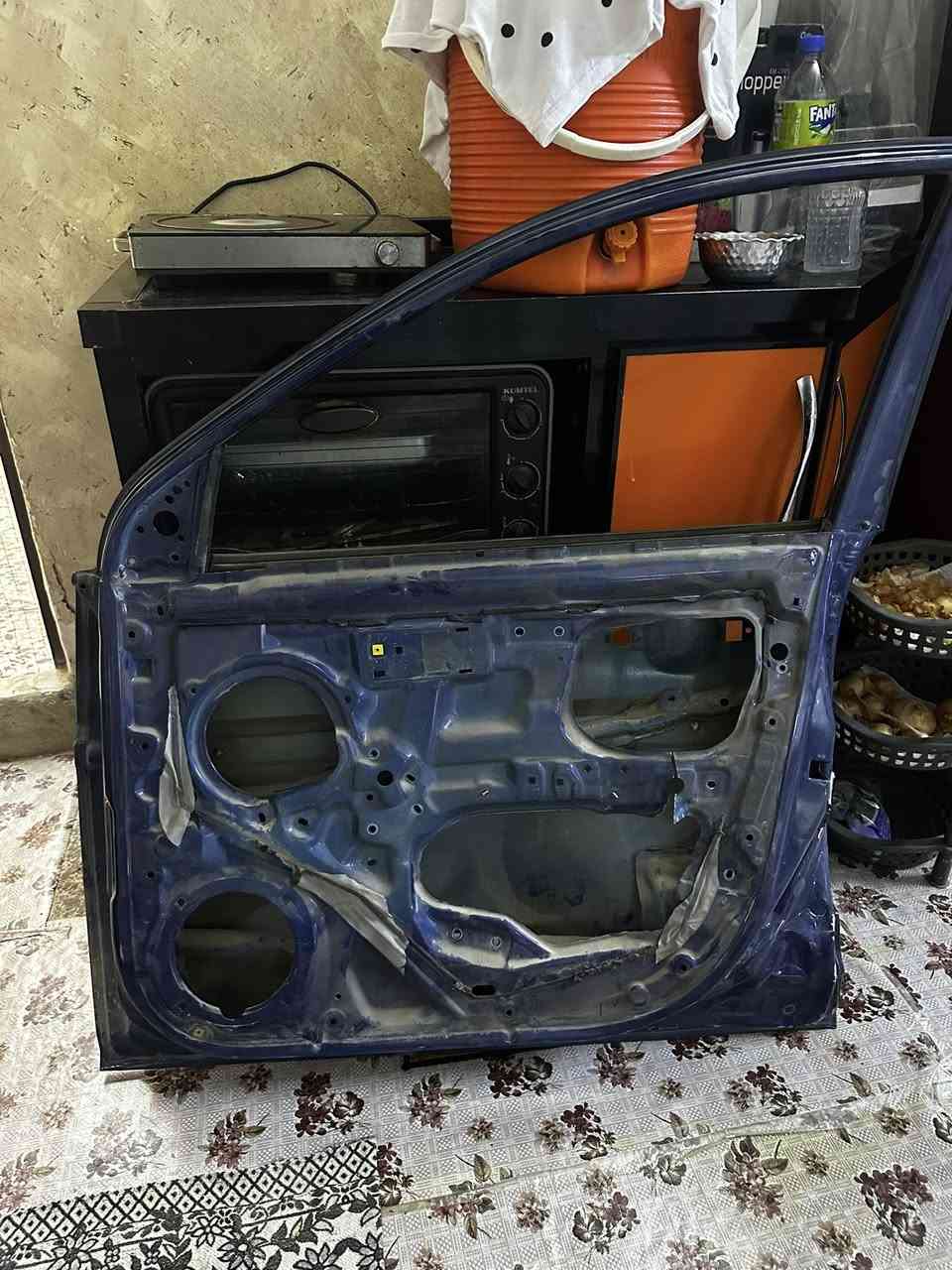 باب اكسنت موديل 2008 خليجي لون نيلي او حبري جهه الصدر ايمن سويت حادث وبدلت الباب وهاي الباب اريد ابيعها انطي سعر وتعال اخذها مكاني الكاظمية او سبع البور للاستفسار ***********
