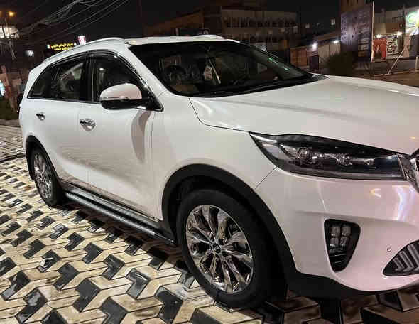 سورنتو 2020 للبيع 

سورنتو 2020 للبيع 

السلام عليكم ورحمة الله وبركاته 

🛑 سيارتي جانيها صارلها سنتين  عندي خير من الله ترايها للبصرة 

للبيع  سورينتو موديل 2020 ( خـليـجـي ) 

 رقم بغداد  ( ن )بأسمي

ماشية 80 الف  حقيقي 

لدات اماميه خلفيه

لايت زنون

شاحن وايرليس

شاشه اصليه

كامره اصليه دواره

حساس امامي خلفي اصلي

كراسي كهرباء 2 

3قطع تبريد

لد امامي مع تشغيل

تحكمات ستيرن

سبعه راكب

بصمه تشغيل وابواب 

6سلندر

جنطه كهربائية ذكيه 

كامره دوارة      

مري شفط    اشاره بالمري 

برادات بلاديه 

شاشه كبيرة اصليه  

فول تحكم استرن 

اربع انظمه قياده  Sport  eco cimfort   smart 

كشافات ضباب

تخم تاجر جديد 

دوشمة كشنات جلد 

ارضية جلد 

🛑مكفولة من الصبغ فقط بارد شبر في الجاملع الامامي موضح بصورة مرفقة مع الصور  و قليل صبغ للداعمية الامامية ايضا موضحة بالصور 

السعر 270  

مكان السيارة بغداد حي الجامعة او حي التراث 

للأستفسار على الرقم/ *********** واتساب
