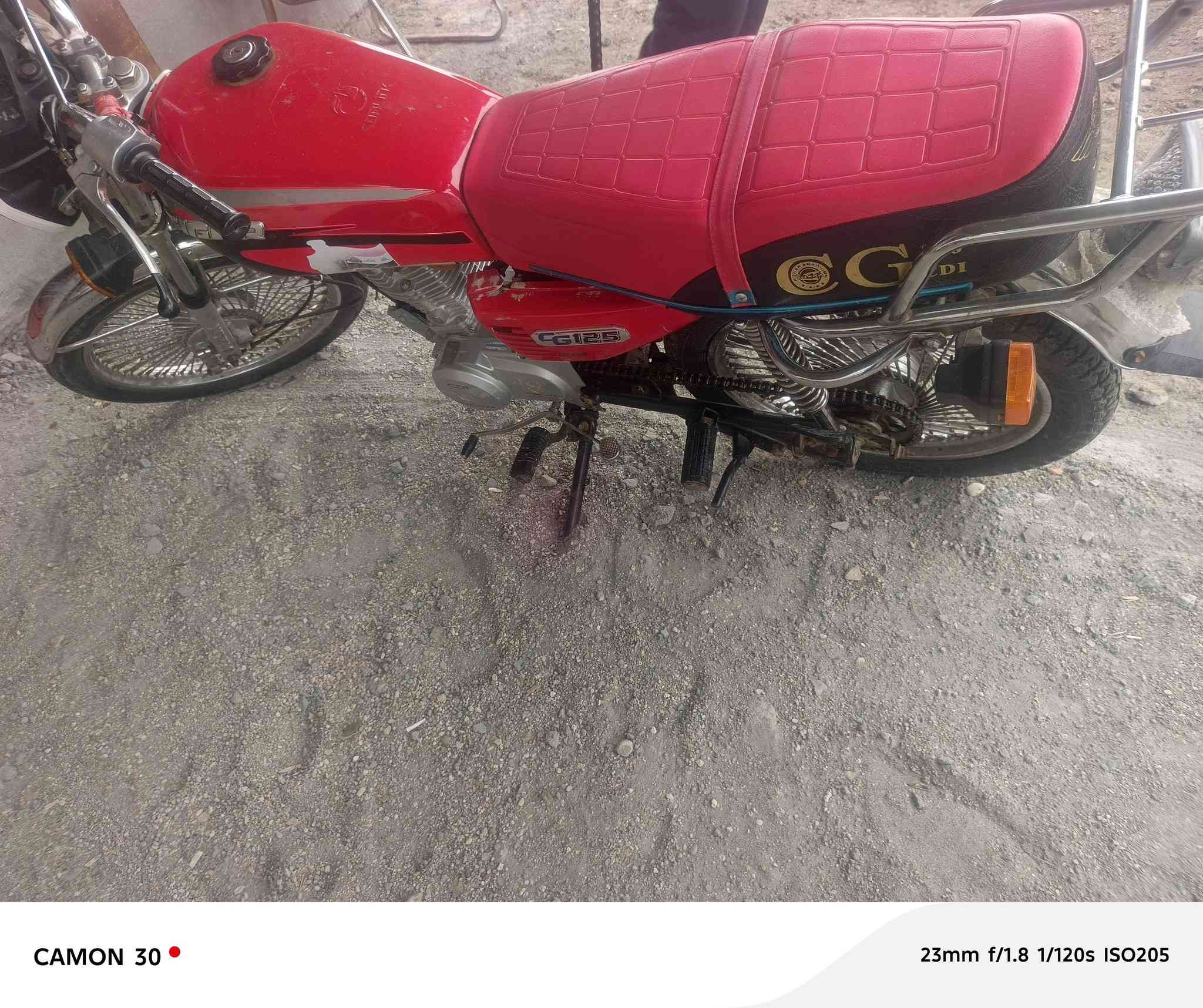 سلام عليكم  دراجه اربعه كير البيع مكفوله موديل 2020 سعر 525بيه مجال بسيط خاص مفتوح


**إذا كنت صاحب هذا الإعلان وتريد حذفه لأي سبب، رجاءا أرسل رسالة إلى الدعم الفني**