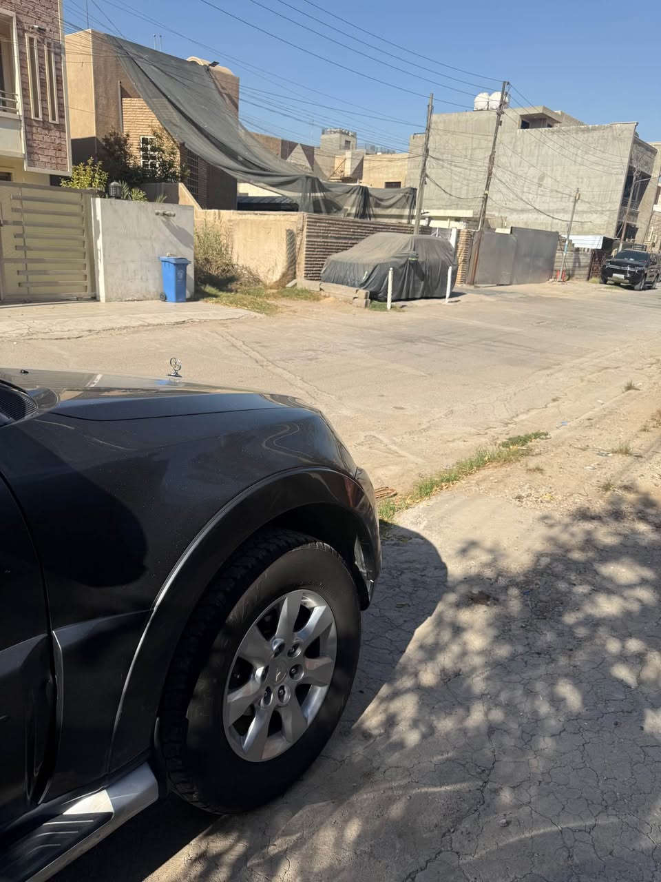 السلام عليكم 👋🏻
باجيرو خليجي موديل 2018 ☑️
رقم سليمانيه
 بيه صبغ 3 قطع جاملغ امامي + جاملغ خلفي وباب خلفي
 مكينه 6 سلندر 3500✅
ماشية 120 الف km
السياره بيها عازل
مكانها. الدوره جمعية خير الله
السعر 178
📞***********
جاهزه السياره مكينه كير كفاله
 بس شرط التحويل ⚜️ بغداد, العراق
