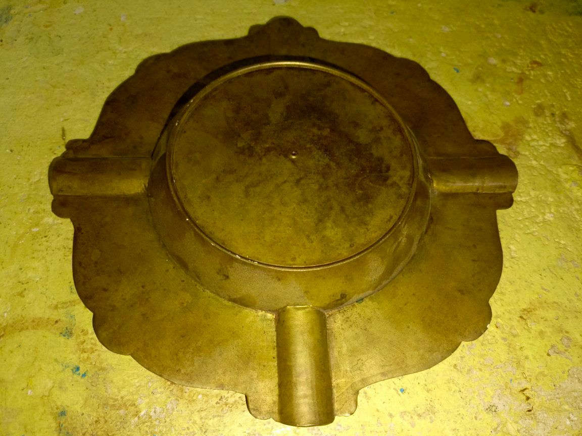 نفاضه نحاس نقش القياس 20 × 20 سم السعر 20 الف يوجد توصيل جميع المحافظات


**إذا كنت صاحب هذا الإعلان وتريد حذفه لأي سبب، رجاءا أرسل رسالة إلى الدعم الفني**