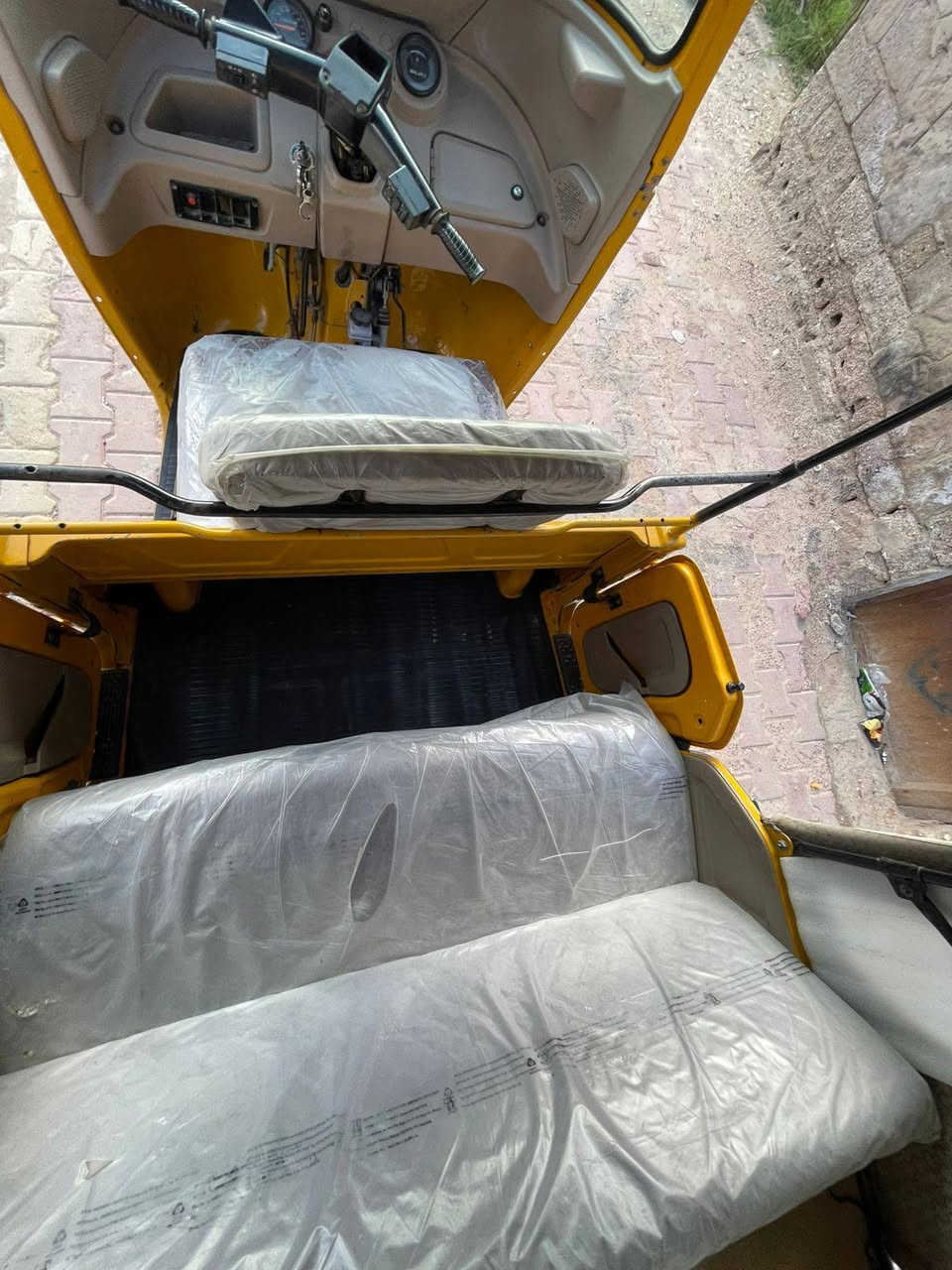 عليكم تكتك 21اورق شاكر مكينه مفتوحه كشرته بيه رشه بلغد التصال***********
