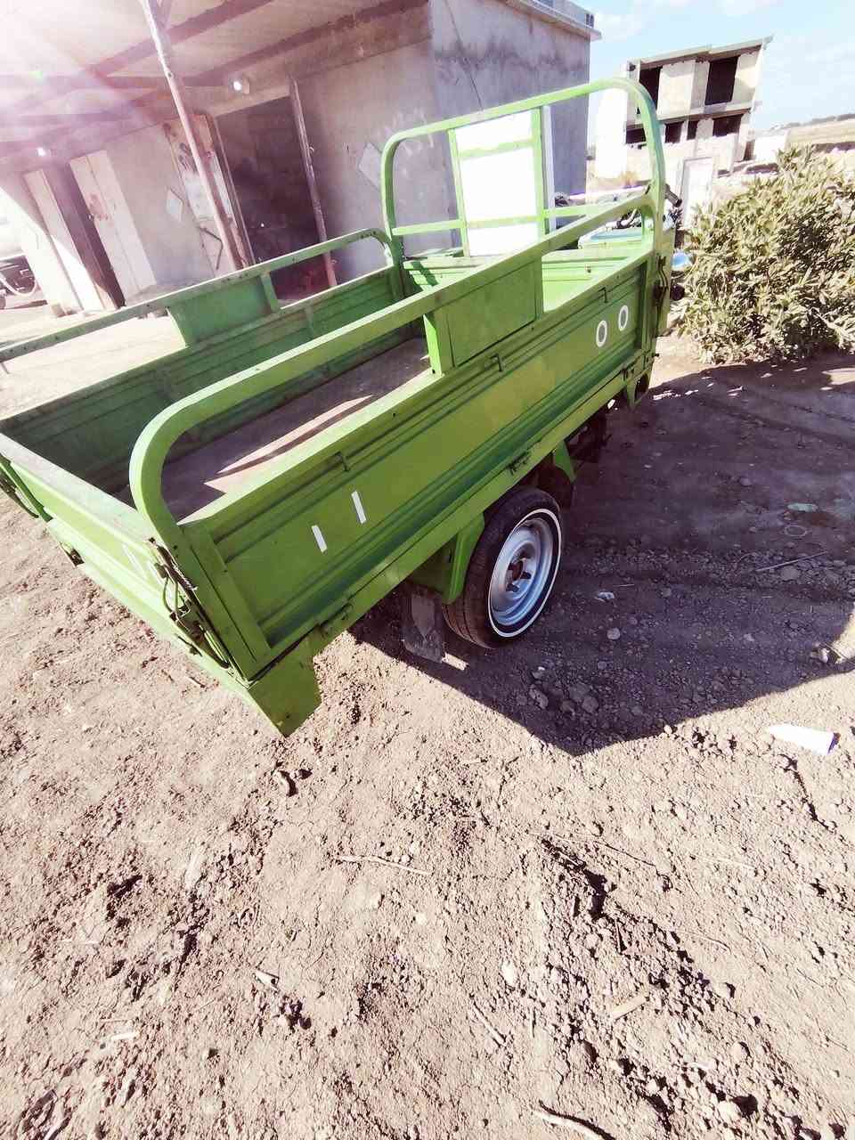 21 أوراق اصولي مكمركه وصل معرض موجود مكفوله مليون ٥٥٠ محاويل ناحيه الإمام طريق جبله ***********
