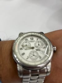 رايموند • ساعة • بغداد الشعب