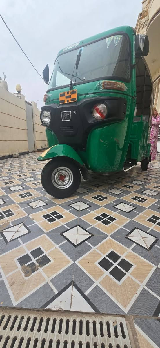 22  شهر 5وراق صادق وخالد   بية ضربة بالغد فقط لباقي كفالة  مكاني القاسم ***********
السعر ٧ ؤنص وبية مجال بسيط
