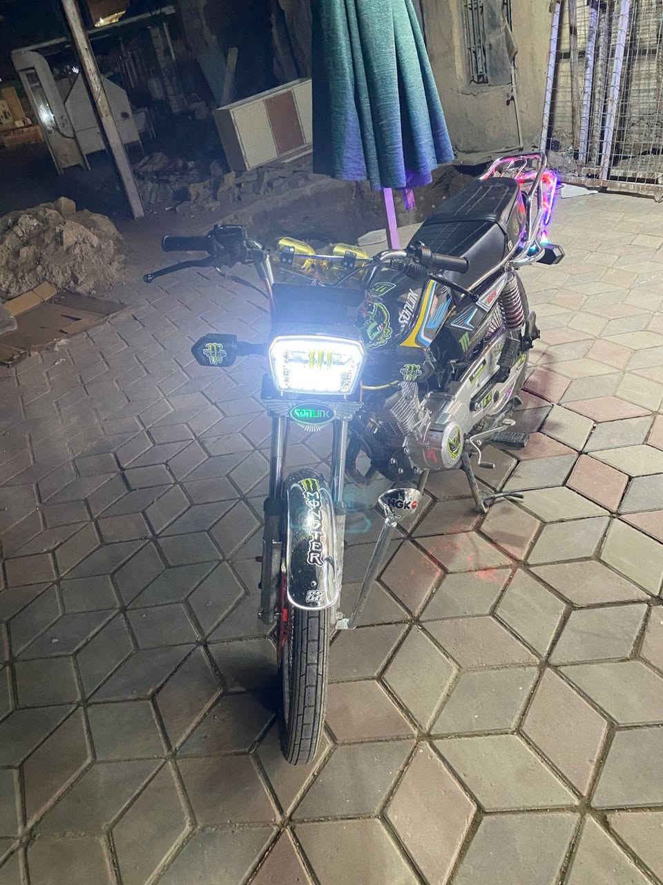 سلام عليكم دراجه ايراني تايكر موديل 2025 نضيفه وحلوه ماناقصها شي مجرد الشاشه
السعر 700وبي مجال
***********
