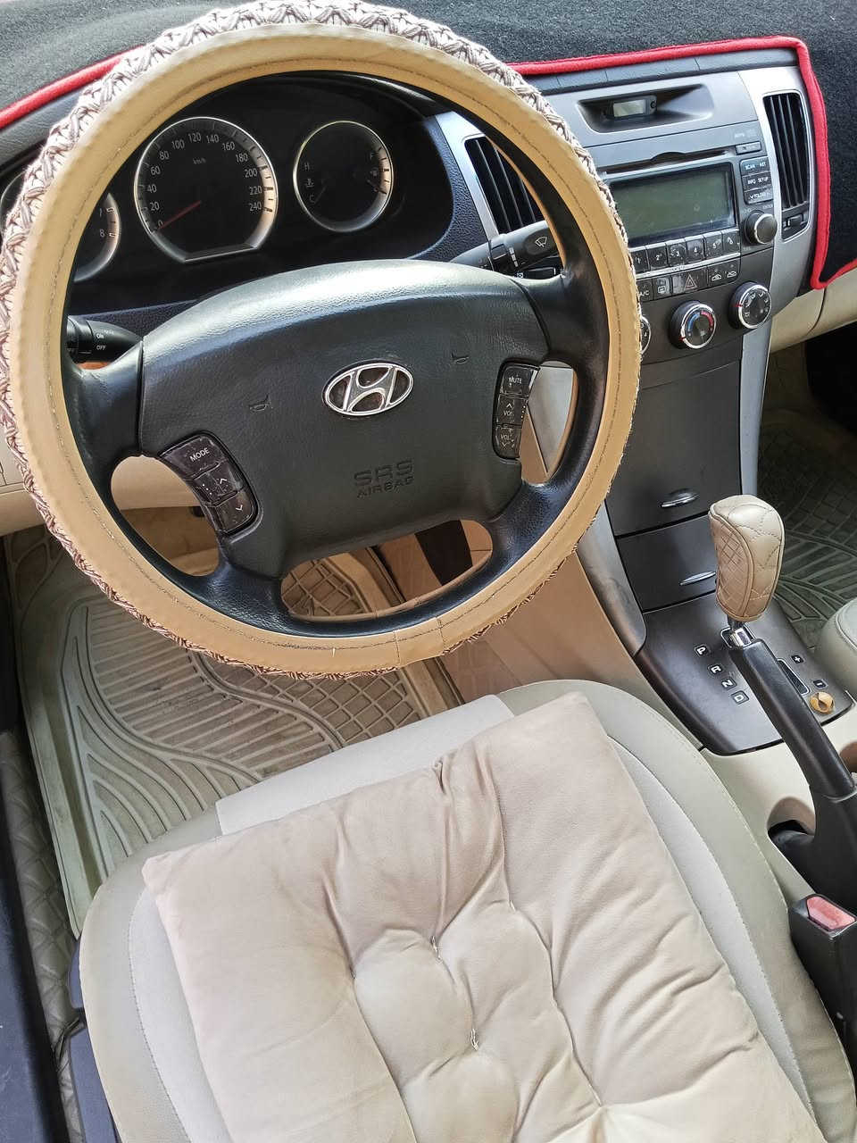 سوناتا 2010 خليجي محرك 2000 دوش رقم أربيل سنويه منتهيه سونار مرفق مع الصور السعر 108 $
مكان السياره نجف
***********
