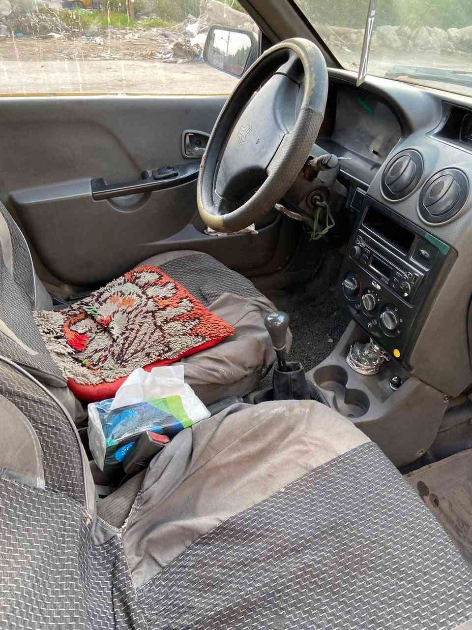 سلام عليكم سايبه للبيع موديل 2012 مكينه وكير وتخم تاير توني شادهن رقم بغداد انكليزي مصفره هيئه وغرامات قبل سبوع هيه ولهزه سنويه لغية 2032 سياره باسمي شرط التحويل مكاني بغداد مدينة الصدر قطاع 19 شارع 60 مقابل اسواق عسل السعر 27 وبيهه مجال هاذ رقمي *********** شراي يتصل وبخدمته ممتواجد ع فيس
