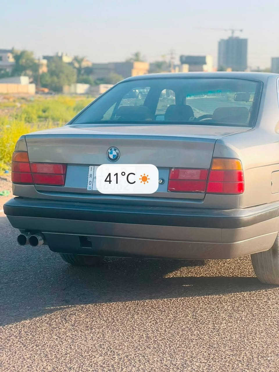 سلام عليكم
525 BMWموديل ٩٢ وارد يابان 
السياره داخله فرن وارقه صبغ صبغتها بس فرنها ب 1000$
السياره كير جديد محرك طابوكه جديده مسكر تك فانوس تبريد كله كامل نقص فقط الفان وجبته اشتريته موجود بس تروح تشده ويشتغل عدك تبريد السياره صافيه شلعه وبطناش
تخم تاير جديد مو باله طك كارتون
السياره ضربتها ضربه خفيفه بلجاملغ الخلفي الي وره السايق ٥ جويات  تجي تشوفهن بعينك
والسياره خير من الله ارقام بغداد انكليزي. سنويتها ٢٨  والسياره ذاب عليها هواي فلوس.   ونقصها فقط دوشمة كشنات التنته مسويها كنتاره  البطاين مال بوب جدد جبتهن وصيت عليهن الاصليات مالتها مال كصه  دشبولها نظيف كيجاتها كلها شغال فقط يحتاجلها دوشمة كشنات  السعر ٥٠ وبيها مجال شي قليل ورحمه لوالديكم الي ميعجبه السعر كلشي اكو بلسوك حته ب٢٠ تلكه السياره ذاب دم كلبي عليها 
عنواني البياع  المواصلات
***********
