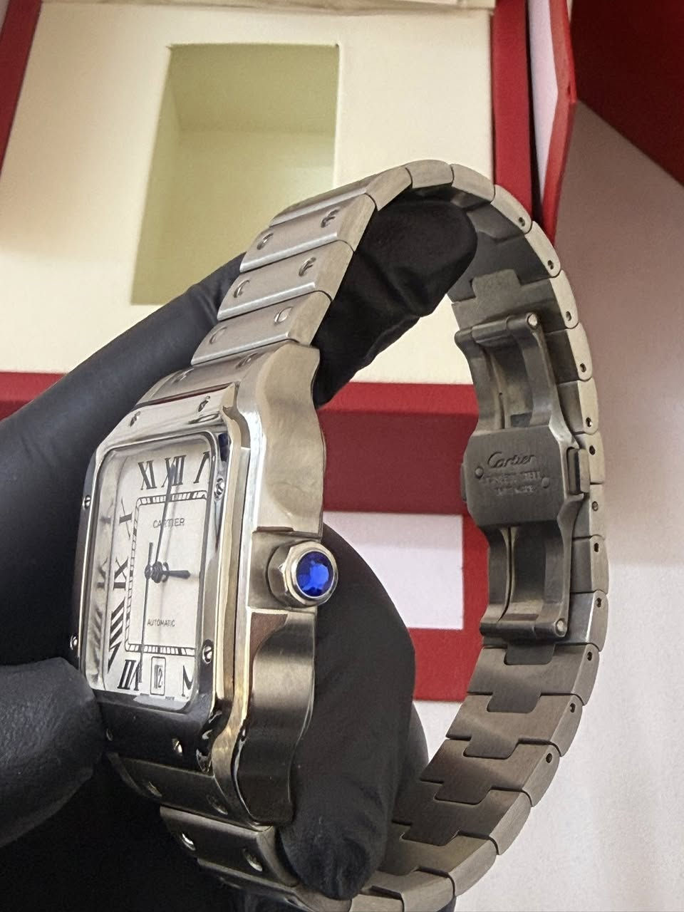 Cartier automatic supermaster
١- الساعه مكينه اوتوماتيك ✅
٢- طلاء ثابت ✅
٣- البيم مال وقت blue emerald ✅
٤- العقارب مال وقت بللون الازرق نفس البيم مال وقت ✅
٥- ختومات اصليه مال وكاله وزن كلش ثكيل ✅
٦-جام زفير ضد الخدش ✅
٧- ضد الماء ✅
٨- المكينه تضل مشتغله لوقت طويل ورا ما تنزع الساعه ✅
٩- كامل ملحقات العلبه و العلاكه و كارت الضمان الاصلي و بوكس كبير ✅
١٠-تاريخ شهري✅
للحجز راسلوا الخاص ✅


**إذا كنت صاحب هذا الإعلان وتريد حذفه لأي سبب، رجاءا أرسل رسالة إلى الدعم الفني**