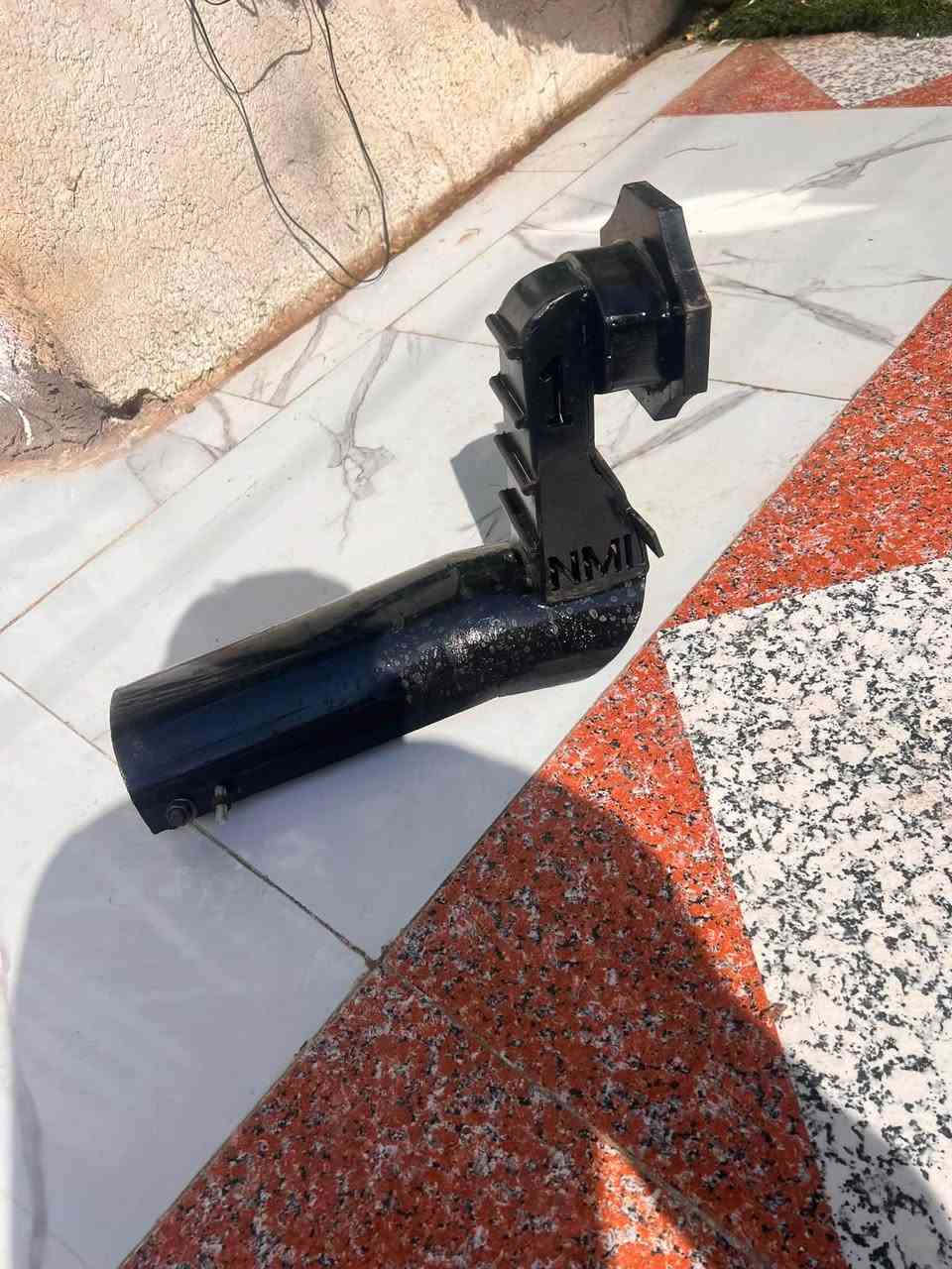 نزال ثقيل قيم بل يرضه الله مكاني ماجديه ***********
