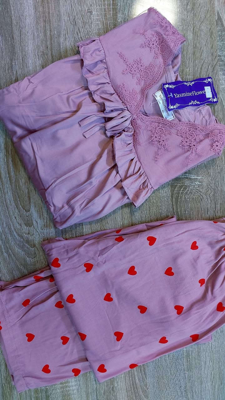 نص درزن اخير فقط ب 42 مع التوصيل حجز خاص🌼


**إذا كنت صاحب هذا الإعلان وتريد حذفه لأي سبب، رجاءا أرسل رسالة إلى الدعم الفني**