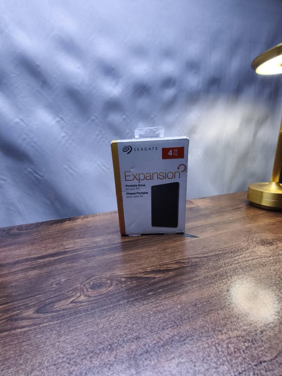 السلام عيكم
هارد يا جماعة الخير (seagate)  خارجي 

الحجم 4T حقيقي مو كلاوات 

تاخذ شرط الفحص 

و جديد ما مستخدم نهائي مثل ما تشوفن 

مزادة يبدي من 60


**إذا كنت صاحب هذا الإعلان وتريد حذفه لأي سبب، رجاءا أرسل رسالة إلى الدعم الفني**