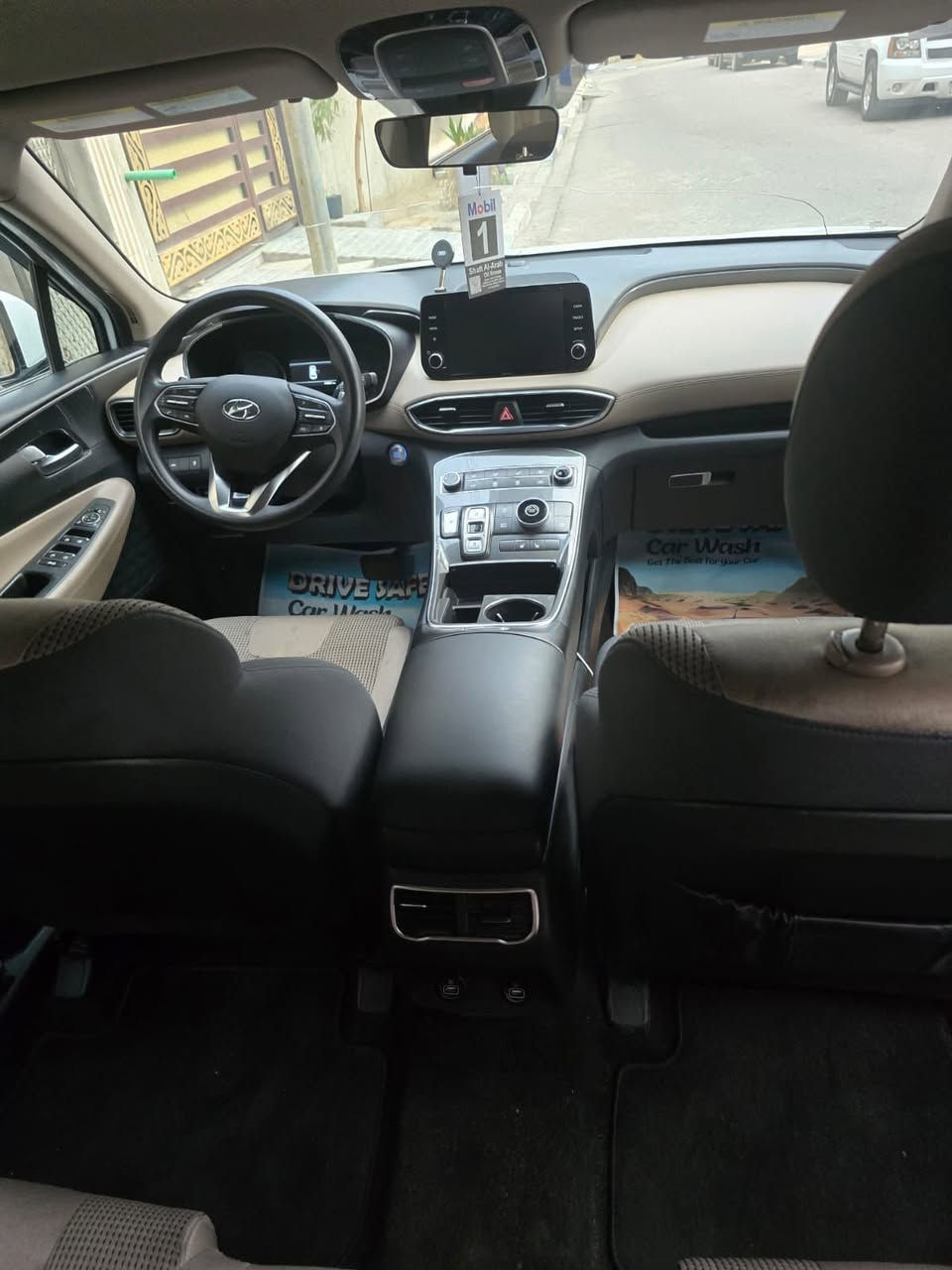 السلام عليكم سنتافيه 2022
تيربو ماشيه 40الف ستخدام بيتي 

مكينه الفين 4 مو 6 كير مكينه كفاله 

سياره كلش نضيفه جاهزه من كلشي 

بيع مستعجل العنوان البصره السعر 185

***********
