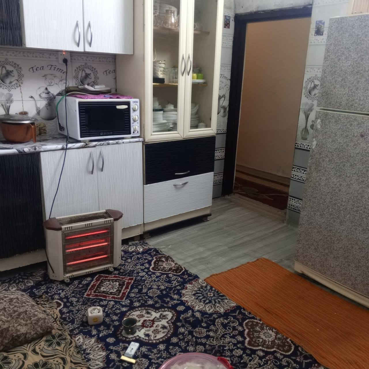 السلام عليكم بيت زراعي في حي الامين الاول قريب جدا للشارع العام بي وصل تطويب تريد مداور ثاني يوم المساحه الكليه ٣٠٠ متر تريد تشتري بس القطعه مساحتها ١٧٥ متر اني مسويها حديقه كافة الخدمات متوفره تبليط مجاري كهرباء شبكتين انترنيت ضوئي مقرنص يبعد عن الشارع الرئيسي ١٠٠ متر للاستفسار اكثر *********** اخوان رجائا الموشراي لايتصل وبدون تعليقات سلبيه رجا
