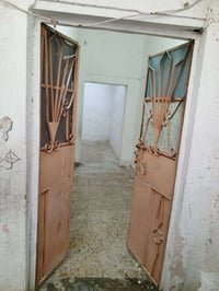نصف قطعة للايجار55مترطابق واحد نظيف مدينة الصدر قطاع73 للاستفسار077101...