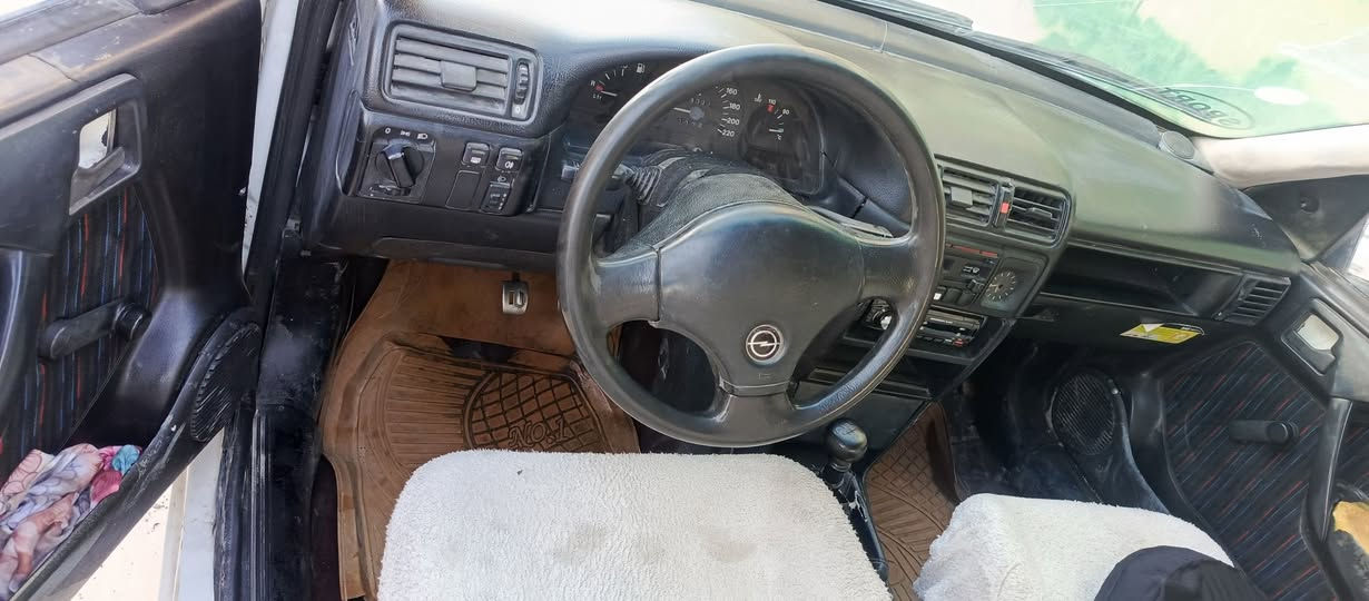 فكتره محرك وكير جديدرقم كركوك سنويه جديده بطاقه بانزين بيه سعر شرط تحويل  ***********
