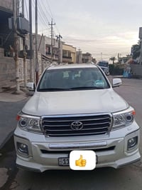 لاندكروز موديل 15 فطيم 6سلندر. ماشيه ١٦٧..سياره نضيفه جدا من دواخل مكف...