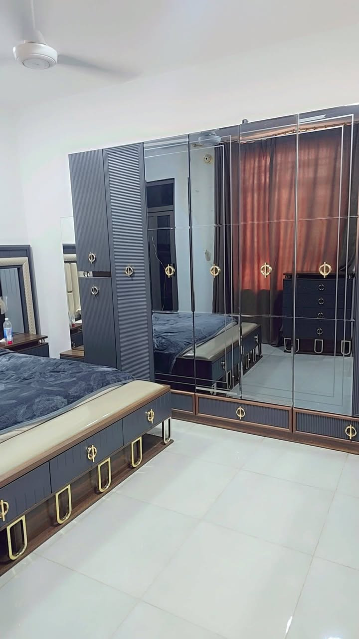 الغرفه ضخمه وجديده ونوعيتها ممتازه 9 قطع وزن ثقيل هيه والدوشك 
عنوان كربلاء البوبيات


**إذا كنت صاحب هذا الإعلان وتريد حذفه لأي سبب، رجاءا أرسل رسالة إلى الدعم الفني**