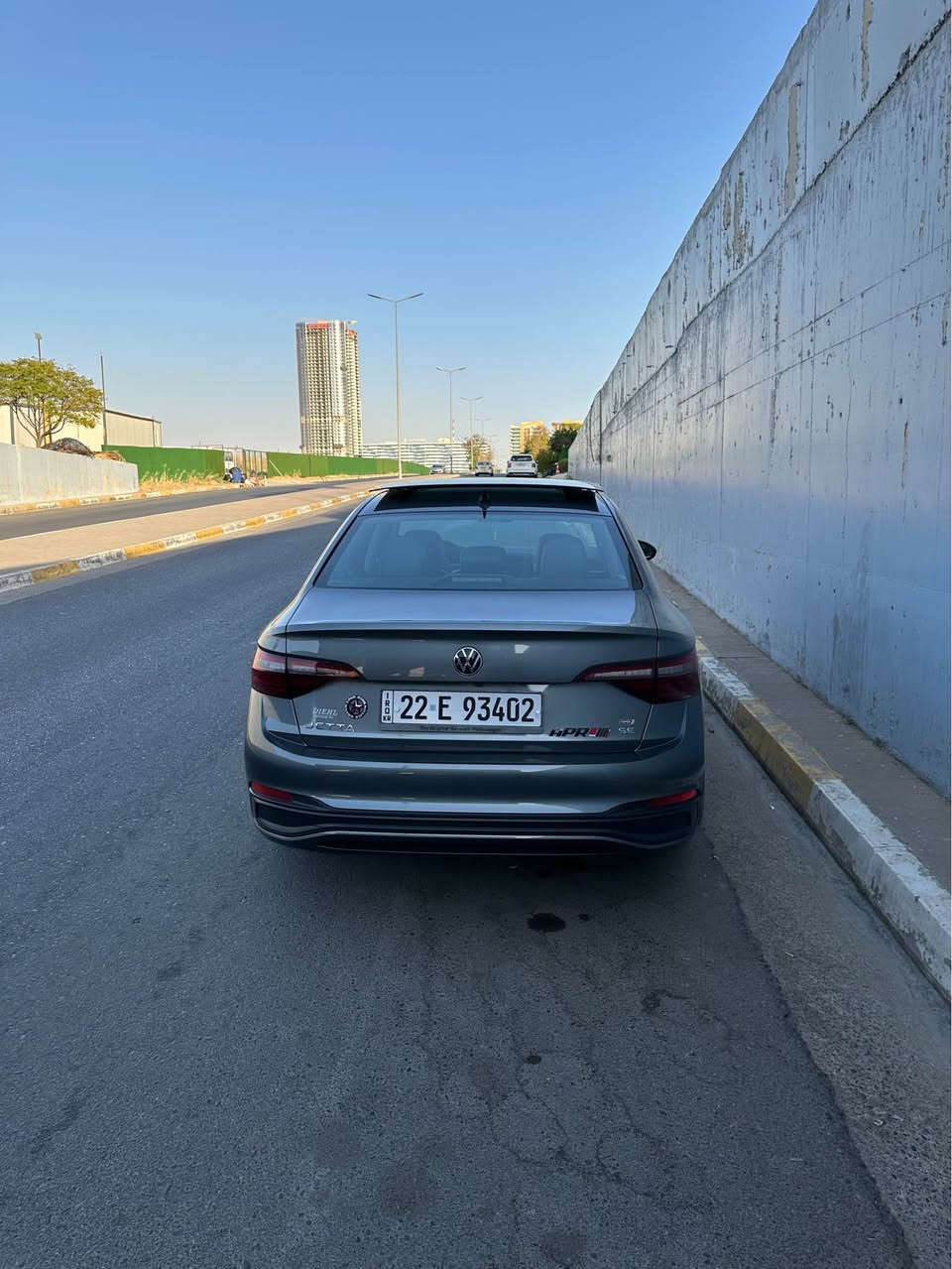 جیتا se plus مۆدێل 2022
یەک پارچە بۆیاغ بێ ژوورێ بێ ئێڕباگ
دوو دەرگا pdr
88ml ڕۆیشتووە
ناونیشان هەولێر
ژ.م /*********** أربيل, العراق
